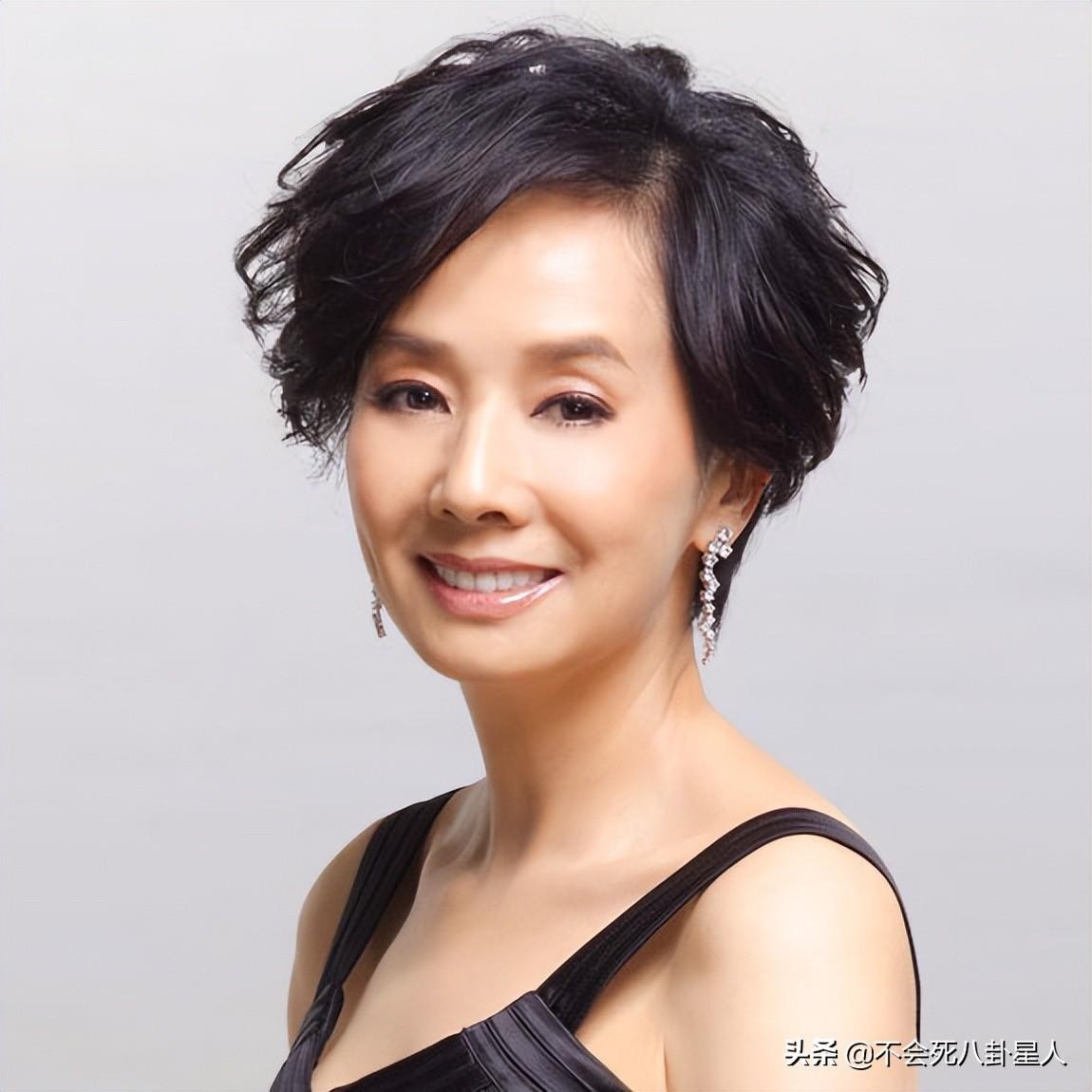 毛舜筠资料简介(张国荣前女友毛舜筠近照)