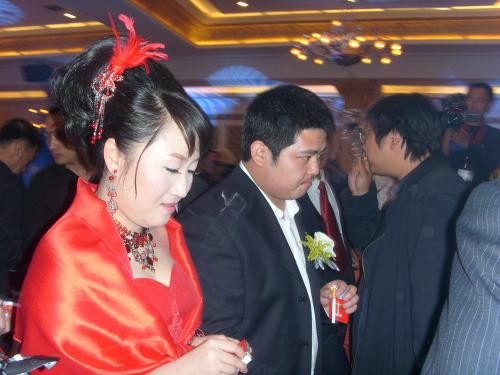 赵本山有几个女儿几个儿子（赵本山的四个孩子介绍）