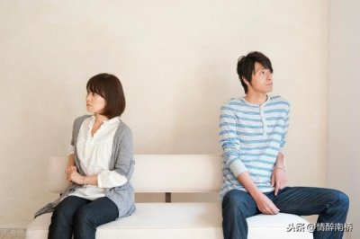 ​怎么对付分床睡的老公（夫妻长期分床睡不需要离婚）