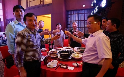 十大拒绝喝酒的理由(怎么礼貌的推辞不喝酒)