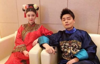 ​沈涛的老婆，费费老公