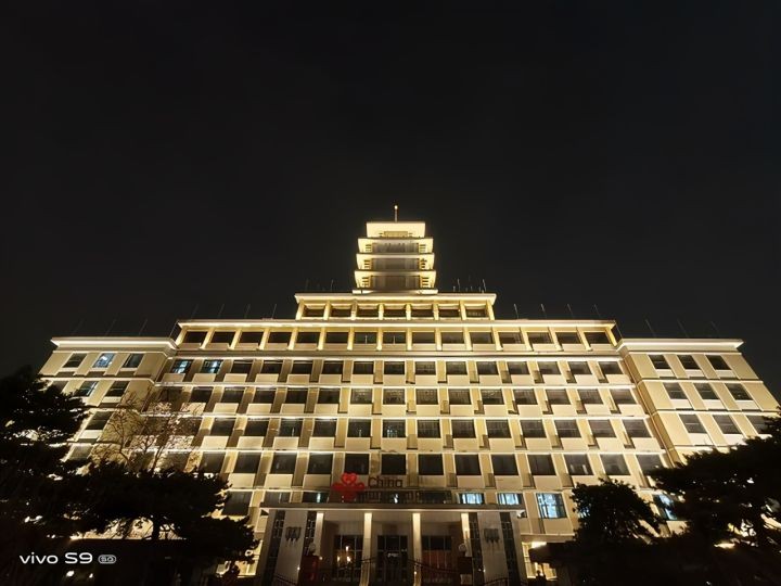 vivos9手机参数配置（拔高硬件性能手机全面评测）