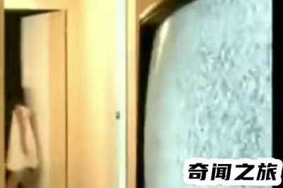 ​重庆最漂亮的女孩恐怖视频（为了吸引别人点进去然后吓唬人）