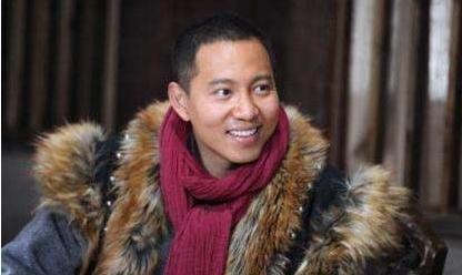 40岁谷智鑫近照，娶的老婆竟是“华筝公主”，5岁儿子和他像极