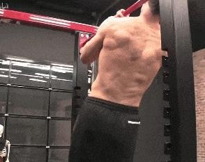 练背只练引体向上可以吗（引体向上练什么肌肉）