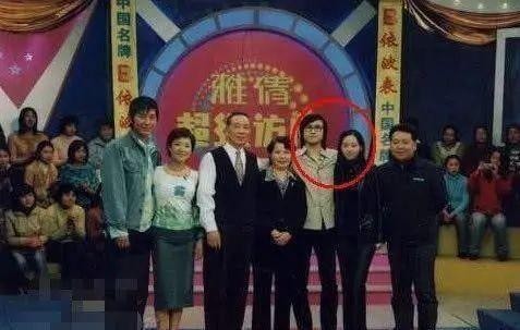 汪峰结过几次婚（歌手汪峰的婚姻感情史)