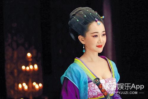 明月心是谁演的(还记得《天涯明月刀》里的明月心吗?她现在长这样)