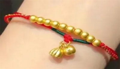 ​女生戴黄金可以转运吗