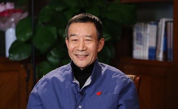 李雪健的儿子近照曝光（他竟然是李雪健的亲儿子）(1)