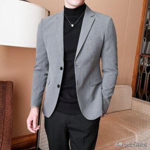 ​今年流行男款休闲西装（男款休闲小西装）