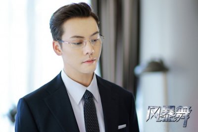 ​风暴舞李俊杰配音演员是谁 是陈伟霆原声吗