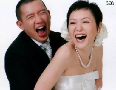 ​杜汶泽田蕊妮被曝离婚多年？ 杜汶泽如今被封杀是自作孽