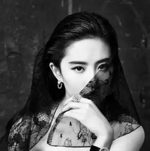​刘亦菲气质温婉仙气十足（刘亦菲古典仙气美人）