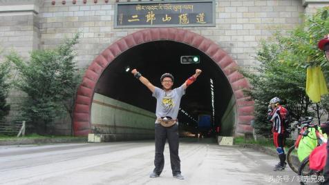 成都出发骑行到拉萨要多少天（从成都骑行到拉萨只要20天）(3)