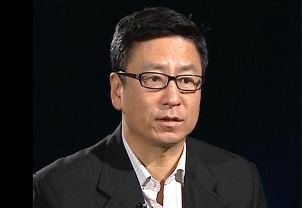 白岩松怎么了出什么事了（白岩松跌落神坛引发众怒）