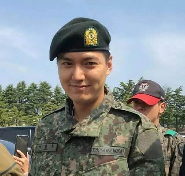 李敏镐家境个人资料近况如何？李敏搞正式退伍归来还会进娱乐圈吗