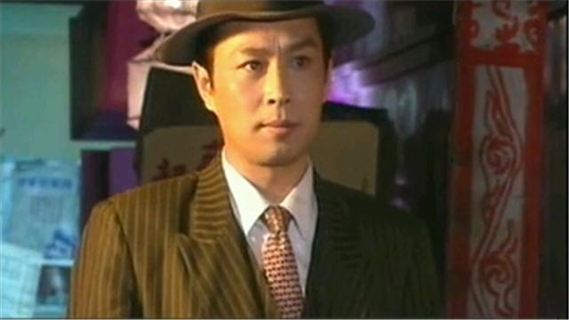 狼行拂晓主演是谁（狼行拂晓老电视剧）(8)