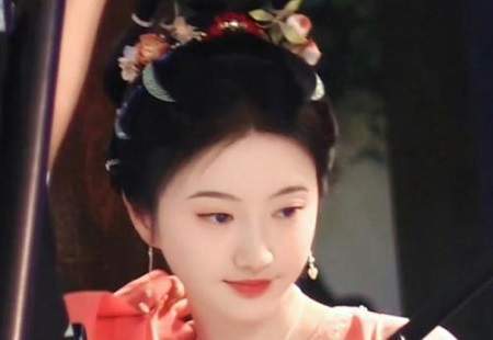 似锦中姜似和阿桑为什么长得一样？姜似和阿桑关系解析