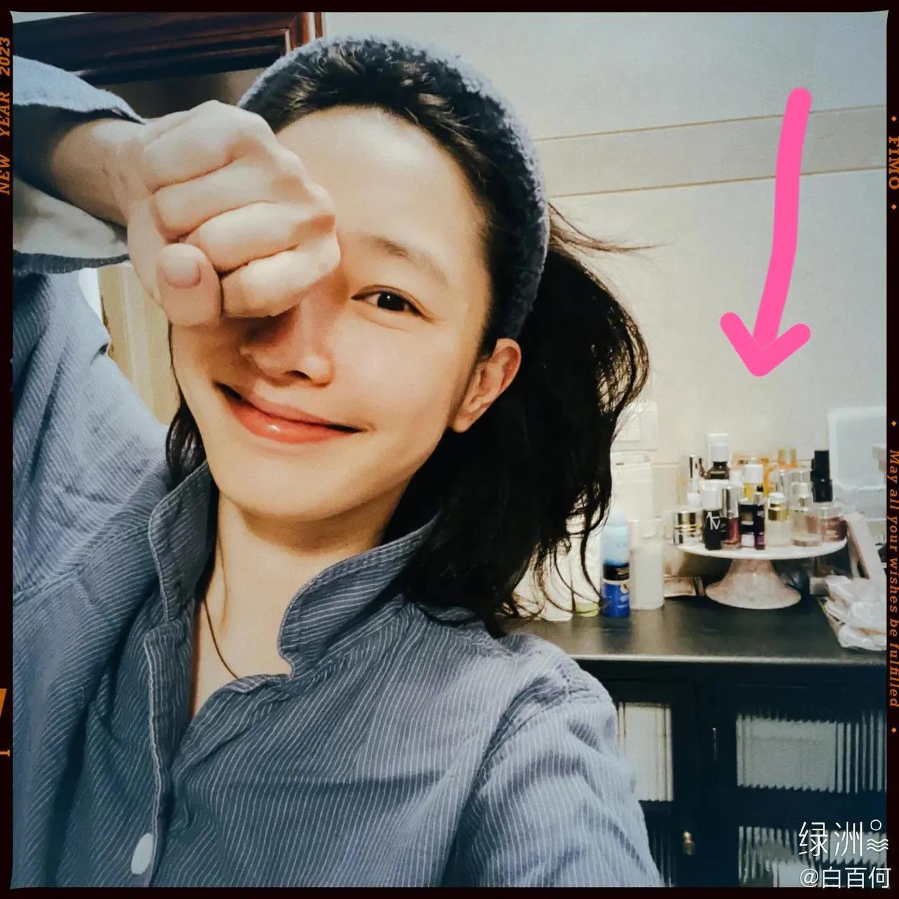 白百合的个人资料 ：近照无意中暴露住的是别墅，离婚后远离男人过得很幸福
