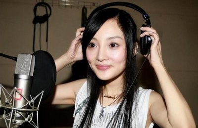 ​被娱乐圈“开除”的李小璐，如今生活怎样了？
