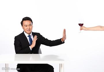 中国杜康k3酒什么颜色