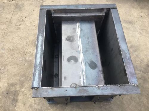 U型渠模具标准(u型渠模具成型机注意事项)-第1张图片-