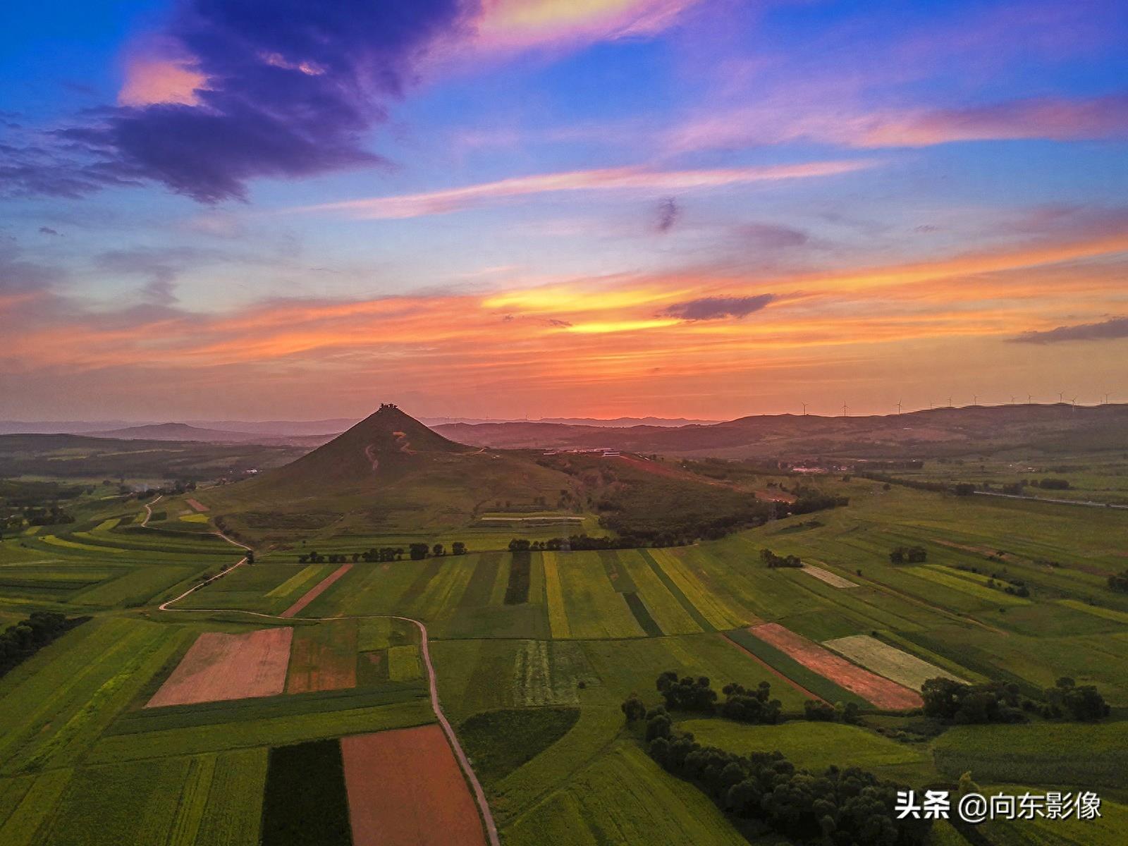 牛心山,一座因火山喷发而形成的山