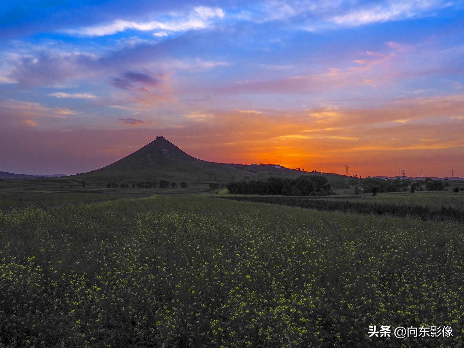 牛心山,一座因火山喷发而形成的山