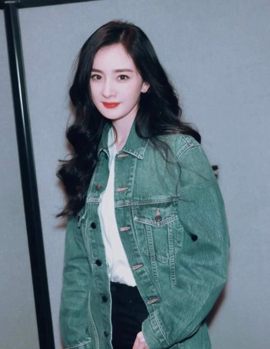 杨幂养小鬼害了身边人（杨幂的421事件到底是什么）