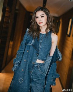 ​蔡卓妍——中国香港女歌手、演员