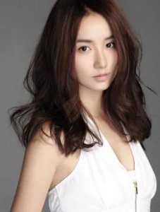 吕一照片(女演员吕一照片)