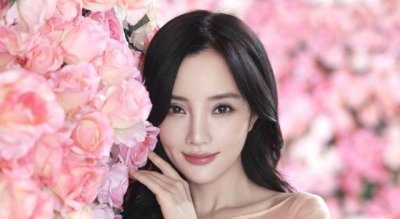 ​李小璐与贾乃亮的情感之路：从相识到分开,是一步步走到如今的?
