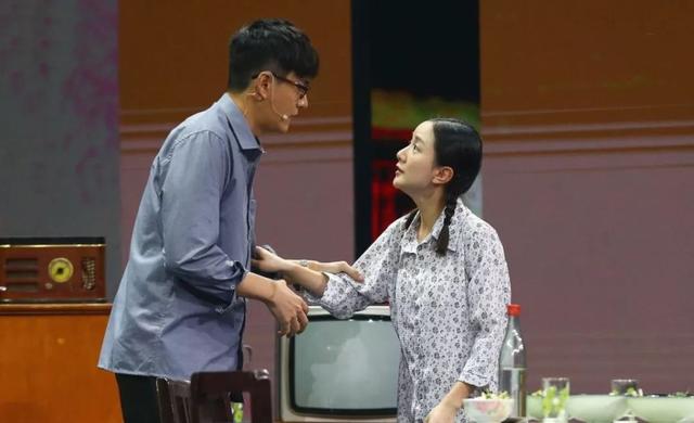 高露个人资料（黄轩唯一承认过的女友）
