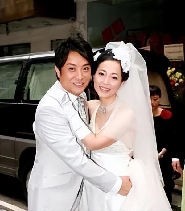 苑琼丹电视剧（苑琼丹三次向男友求婚被拒）