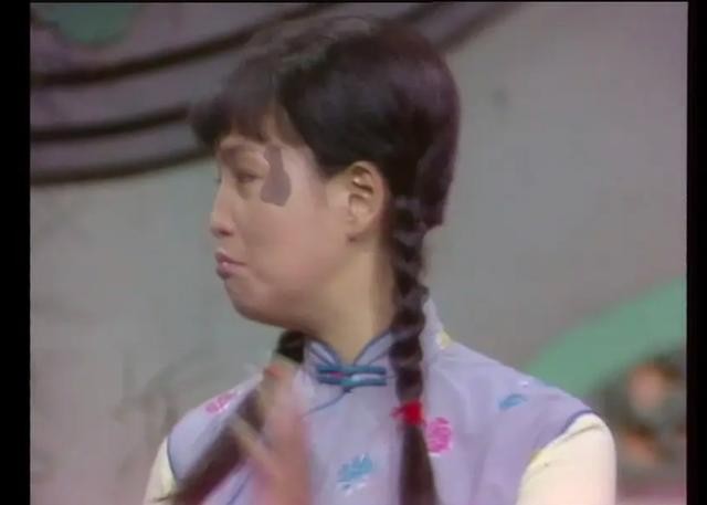苑琼丹电视剧（苑琼丹三次向男友求婚被拒）