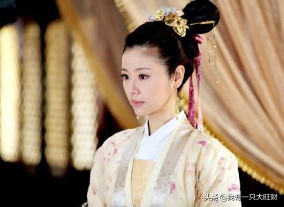 倾世皇妃讲述的什么内容（倾世皇妃剧情介绍大概）