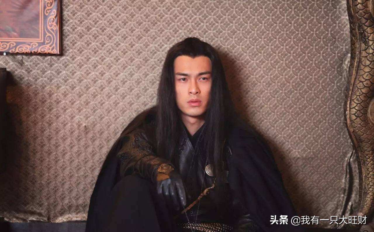 倾世皇妃讲述的什么内容（倾世皇妃剧情介绍大概）