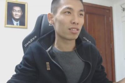 ​旭旭宝宝背后的大人物 代表着钱和权的两个人