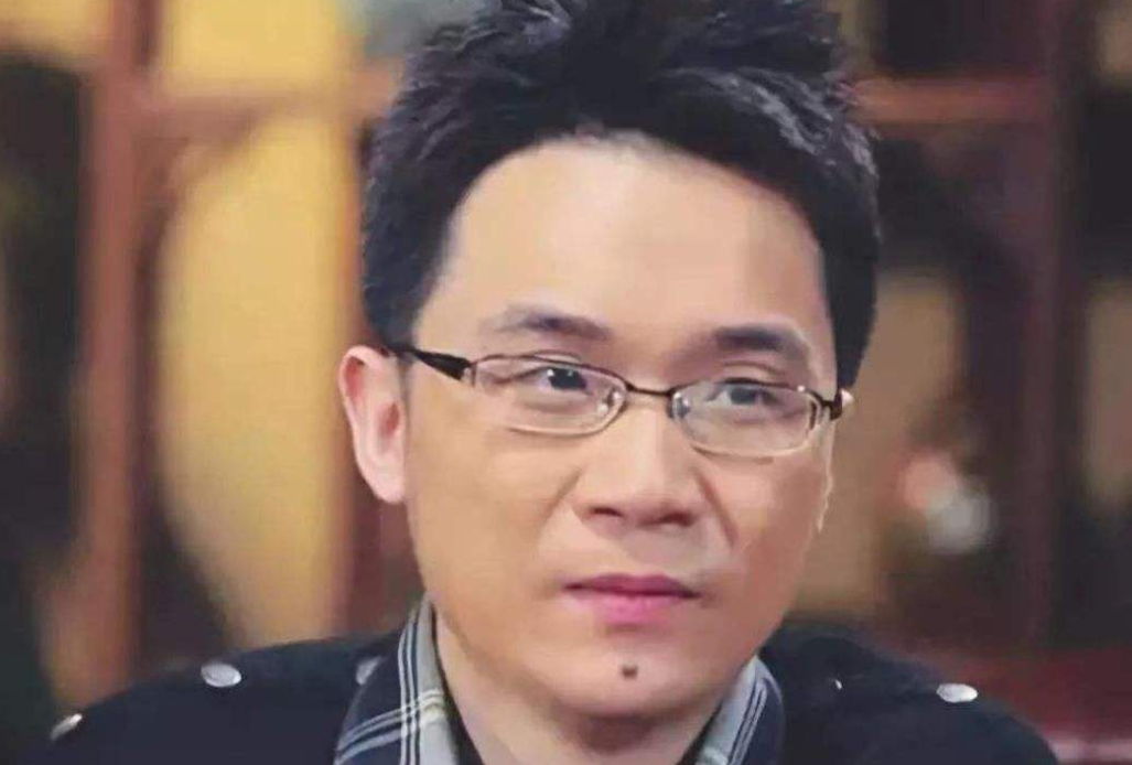 蔡明个人资料简介及老公（蔡明：老公用100封情书追到手，相爱37年，找儿媳妇成了她的心病）