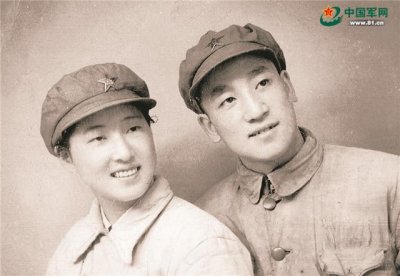 ​王愿坚个人简介简短（听王愿坚妻子讲述那一段甜蜜浪漫的烽火爱情）
