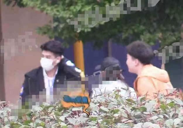 何泓姗34岁生日（34岁何泓姗疑似恋情曝光）(4)