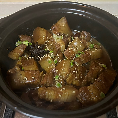 怎样做红烧肉好吃家庭做法（正宗红烧绕的家常做法）