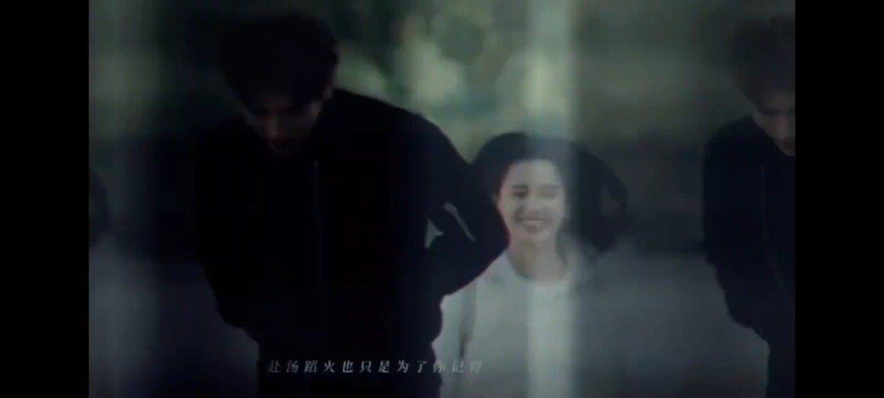 所以开头这里其实就是走马灯啊！ 如果人死的时候真有走马灯的环节，她大概会是我这辈子见的最后一人