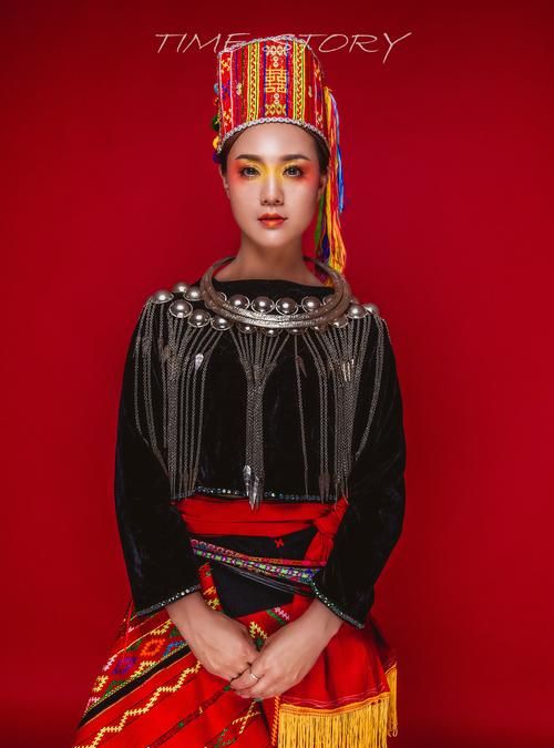 景颇族语言里