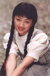“狠人”罗海琼:37岁嫁人,42岁拼二胎,老公长得不帅却很有钱