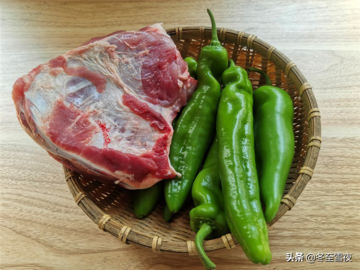 猪扇子骨是哪个部位（一文了解猪扇骨的具体部位）