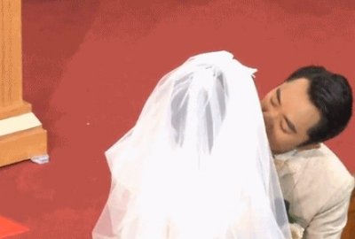 ​从甜蜜“头纱吻”到官宣离婚，陈晓陈妍希的9年婚姻缘何落幕？