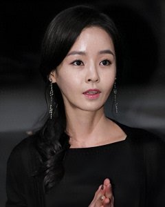 ​韩国限制级女星尹雪熙，她的三部电影值得一看，尤其是食物链经典