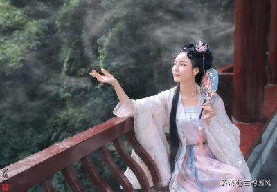 ​最有名的十首浣溪沙（十首有名的浣溪沙名篇）