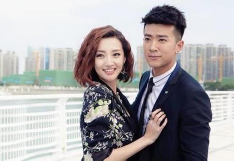 和谁结婚是上天注定的吗「结婚为什么从天而降的结婚证阴差阳错的爱情」